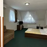 Restaurant Vizit 3*
