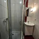 イン Restaurant Vizit 3*