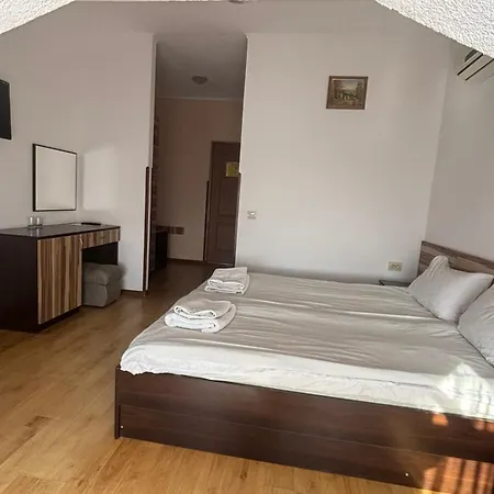 Zajazd Restaurant Vizit 3*