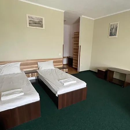 Inn Restaurant Vizit 3*