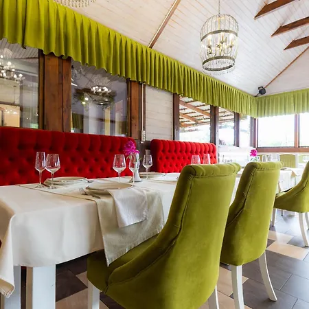 Restaurant Vizit Kro 3*