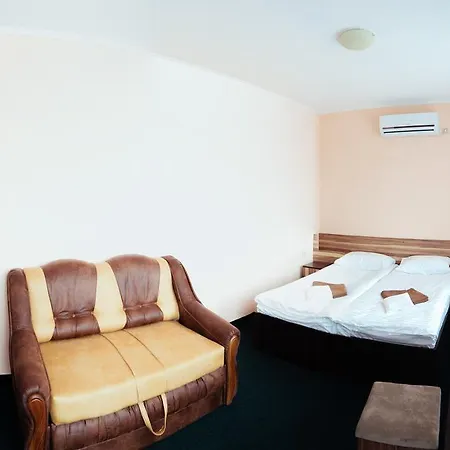 Restaurant Vizit Πανδοχείο Τρούσκαβετς