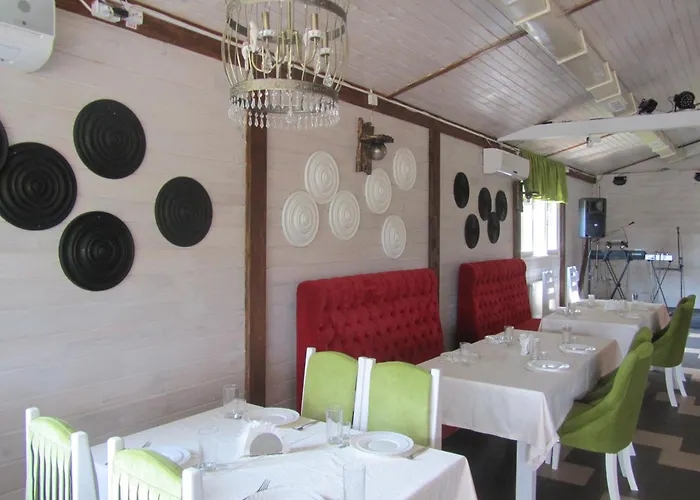 Restaurant Vizit Truskawiec