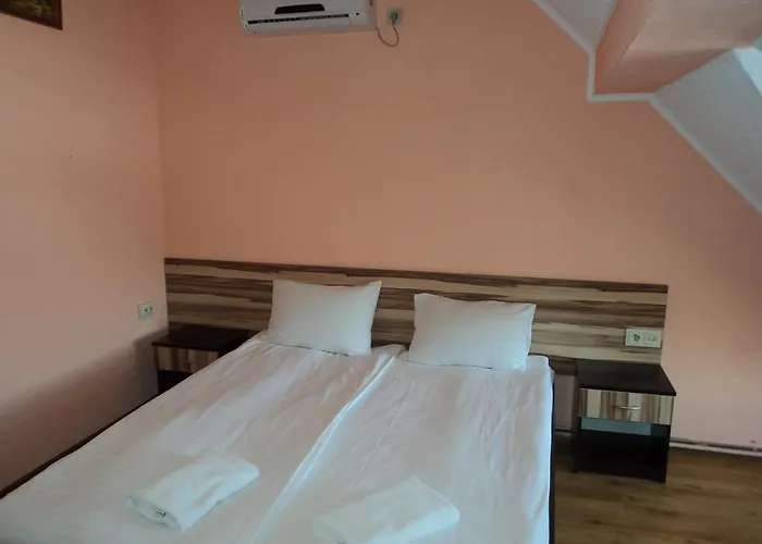 Мини-отель Restaurant Vizit Трускавец