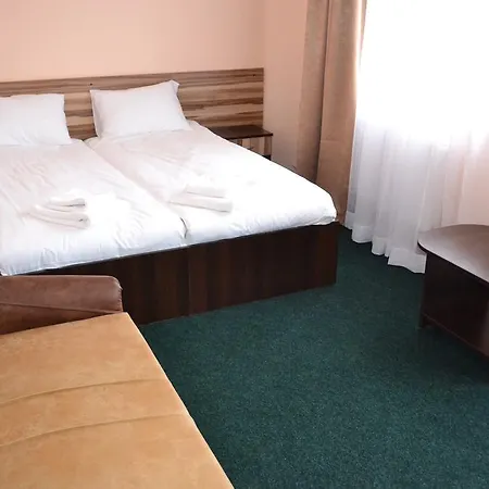 Fogadó Restaurant Vizit 3*