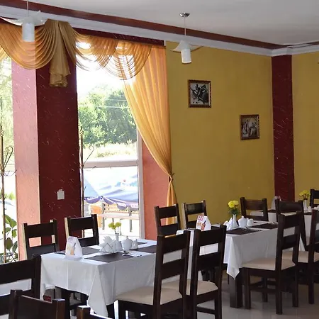 Restaurant Vizit Fogadó Truszkavec